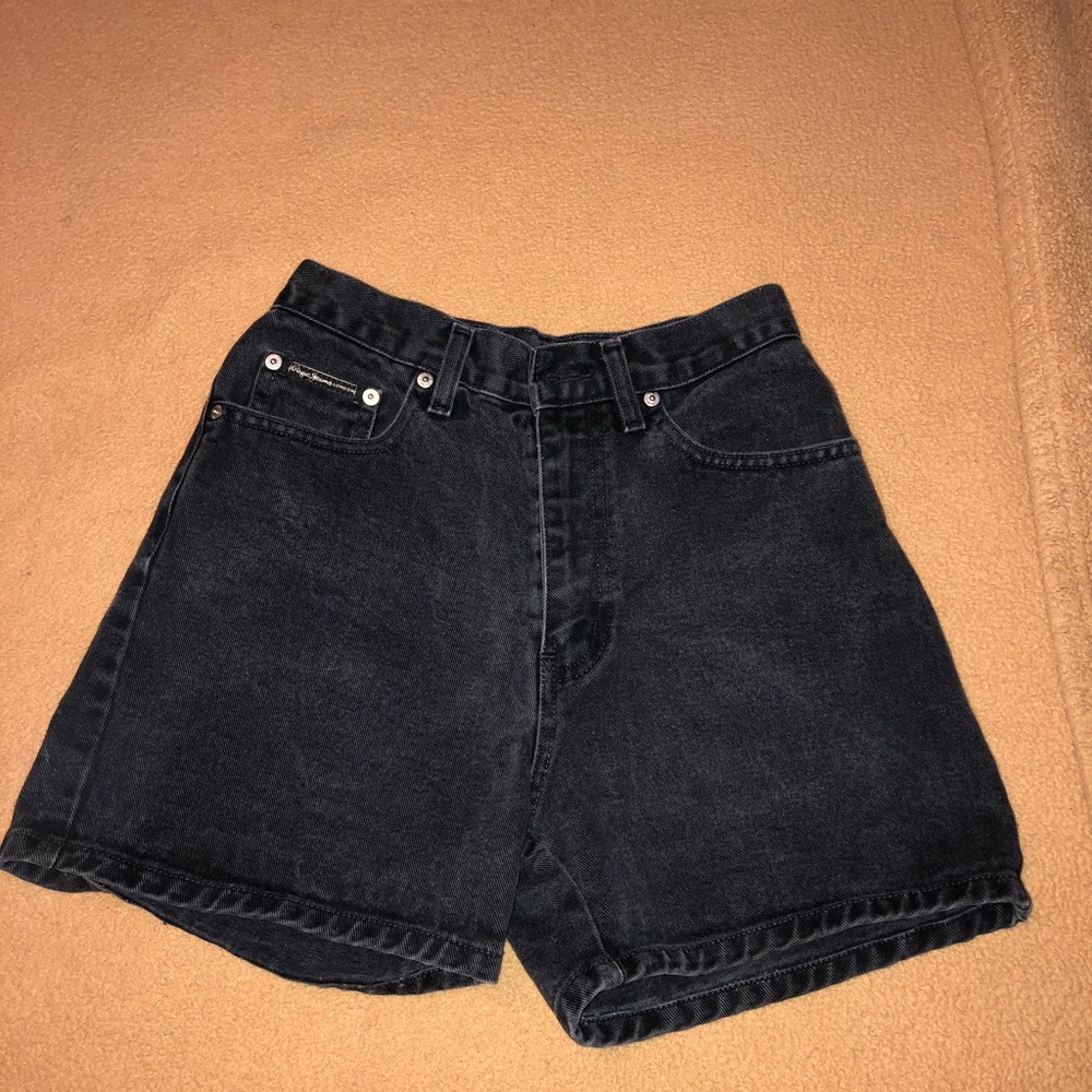 vintage black Pepe jeans shorts